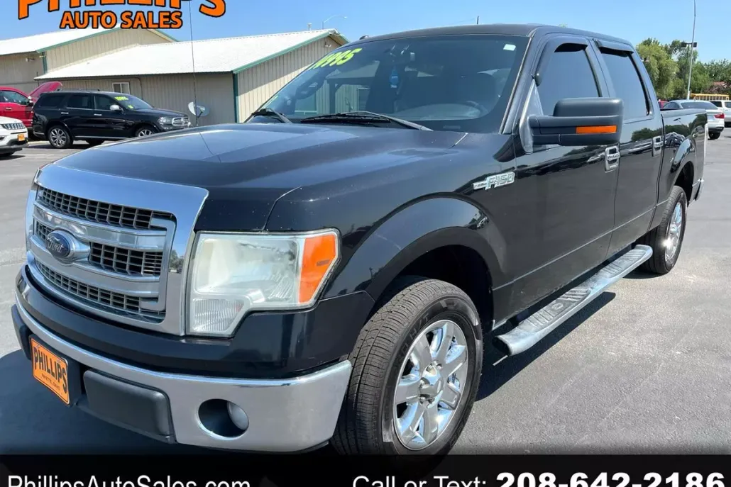 2013 Ford F-150 XLT photo 1