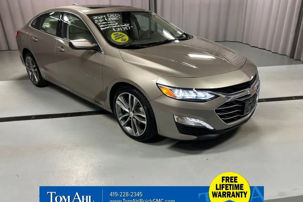 2024 Chevrolet Malibu Premier 2LT photo 1