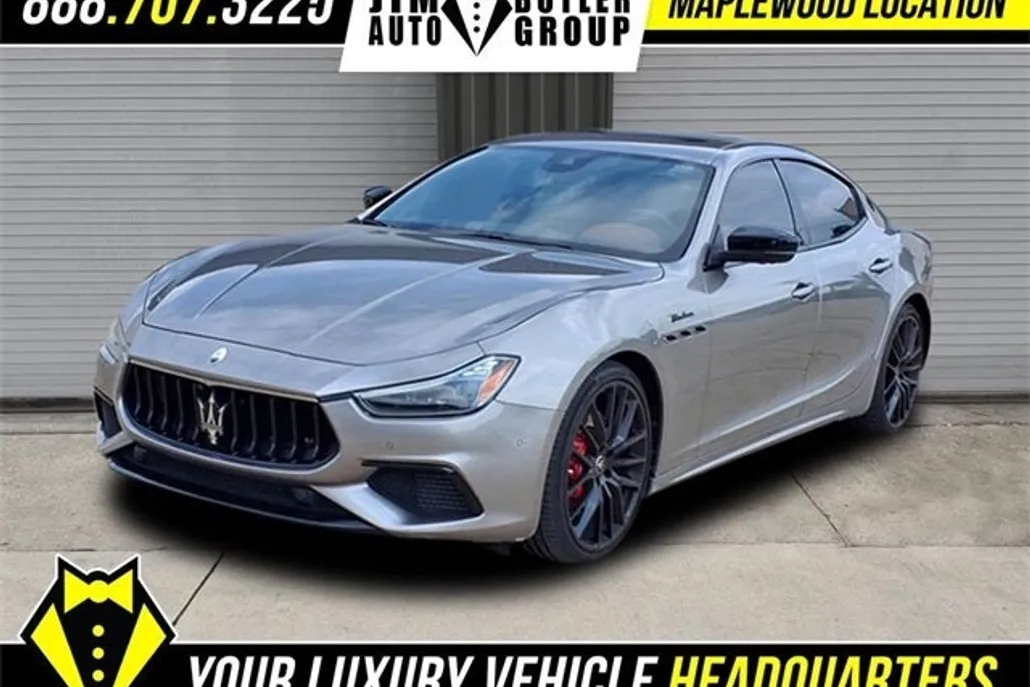 2022 Maserati Ghibli Modena Q4 photo 1