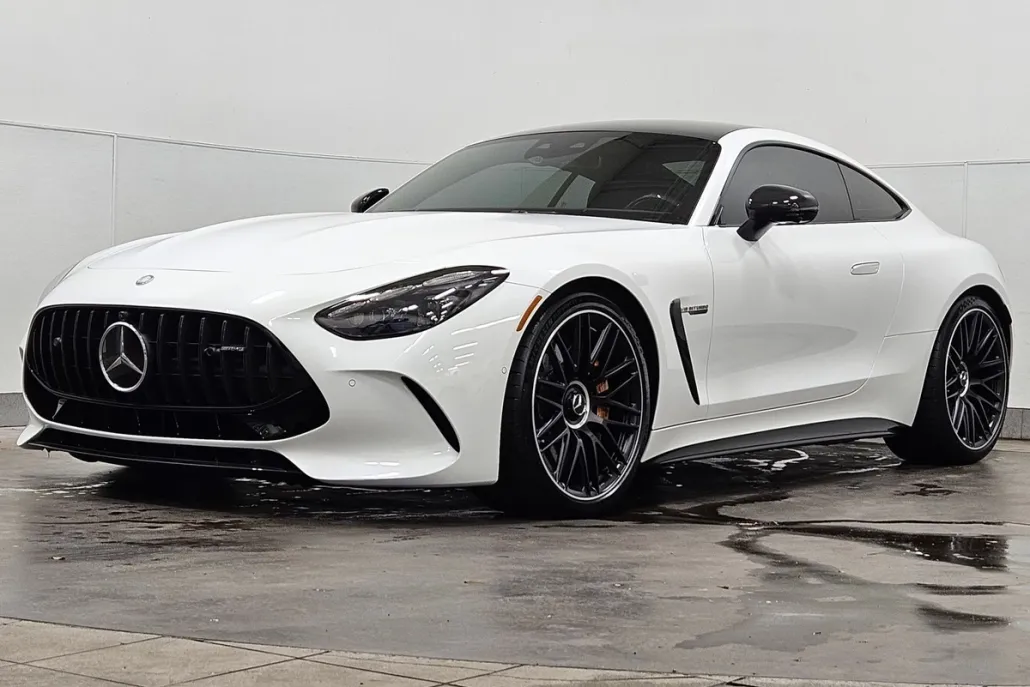 2025 Mercedes Benz AMG GT photo 1