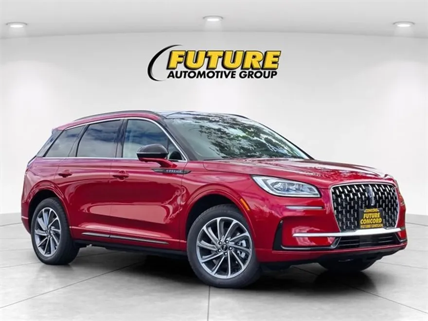2025 Lincoln Corsair Grand Touring photo 1