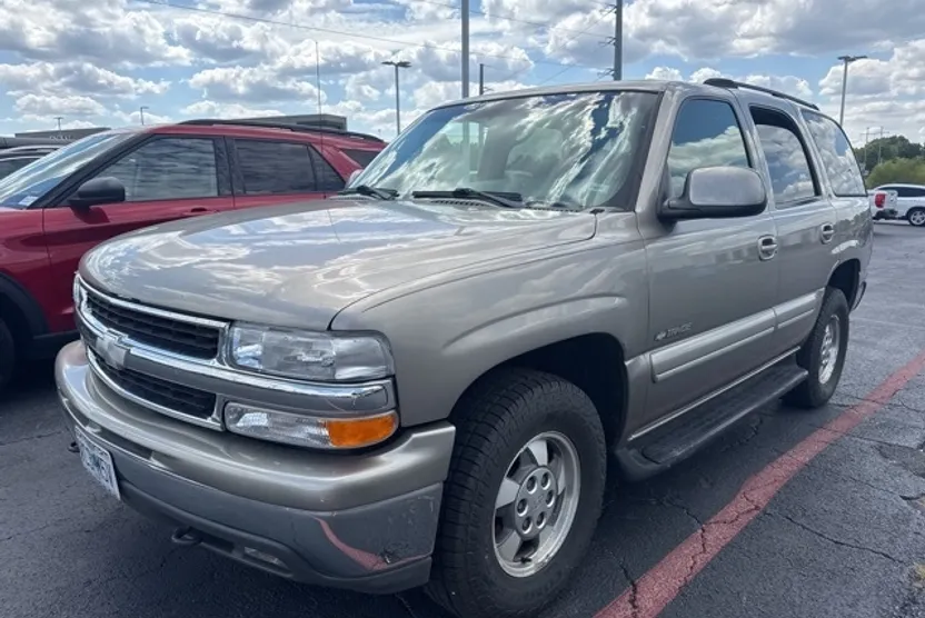 2003 Chevrolet Tahoe LT photo 1