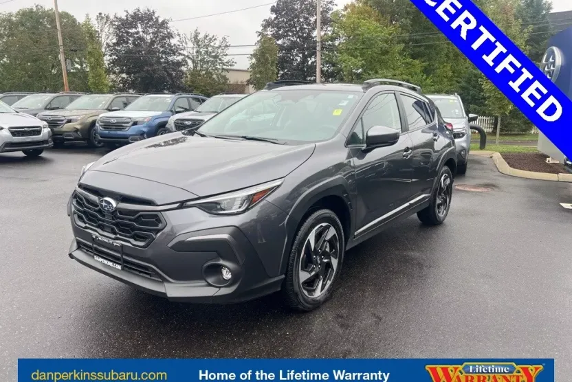 2024 Subaru Crosstrek Limited photo 1