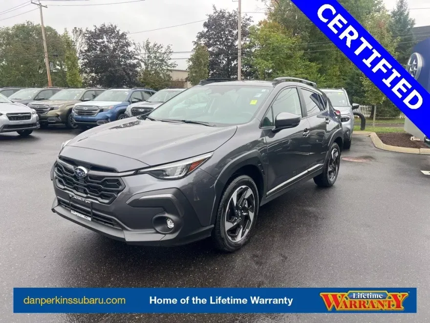 2024 Subaru Crosstrek Limited photo 1