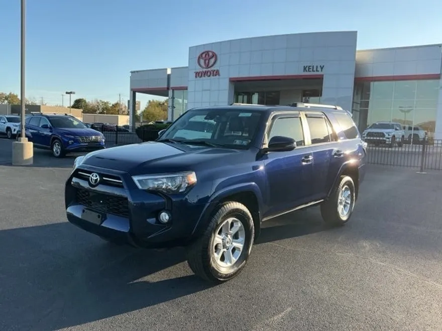 2020 Toyota 4Runner SR5 Premium photo 1