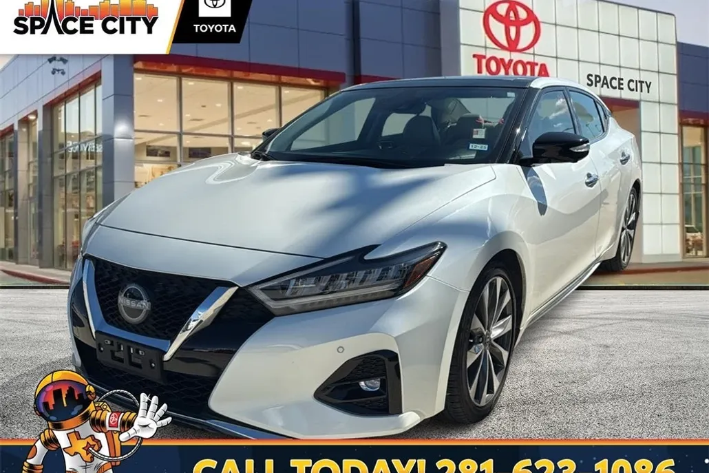 2023 Nissan Maxima Platinum photo 1