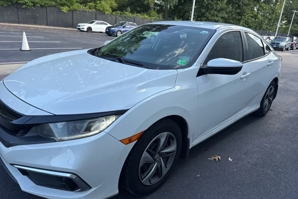 2019 Honda Civic LX photo 1