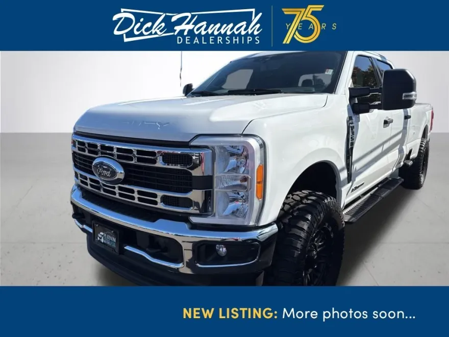 2023 Ford F-350 photo 1