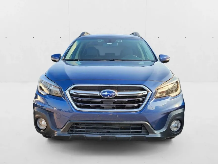 2019 Subaru Outback Limited photo 1