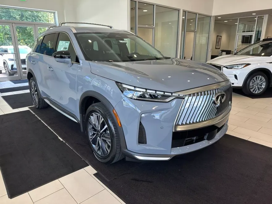 2026 Infiniti QX60 Luxe photo 1
