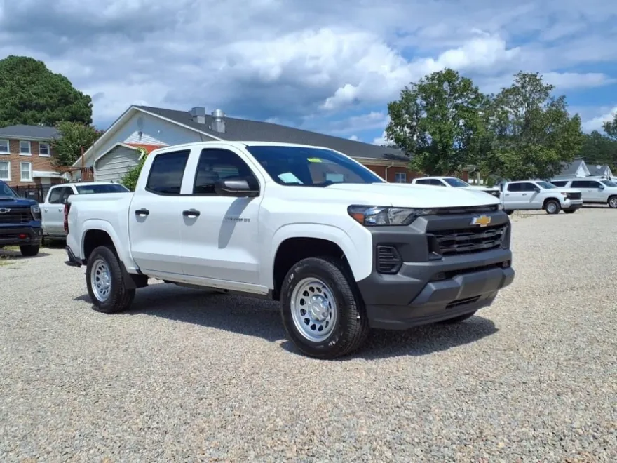 2026 Chevrolet Colorado Work Truck photo 1