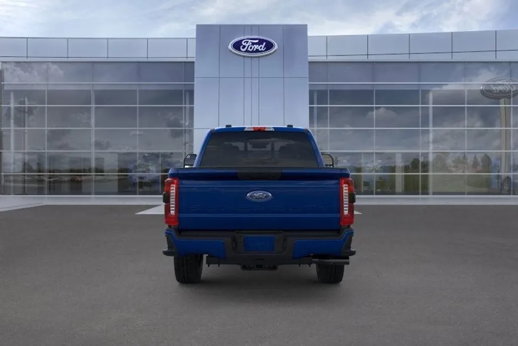 2026 Ford F-350 photo 1