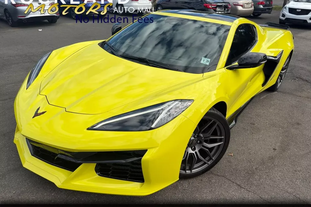 2024 Chevrolet Corvette Z06 3LZ photo 1