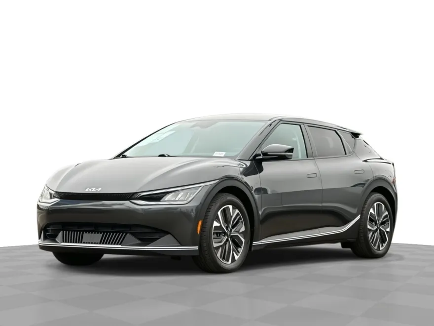 2022 Kia EV6 Light photo 1