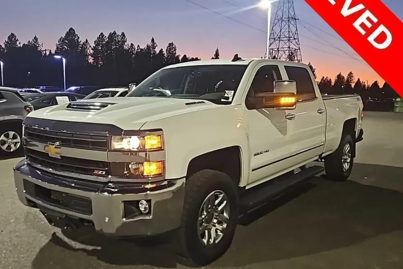 2018 Chevrolet Silverado 3500HD LTZ photo 1