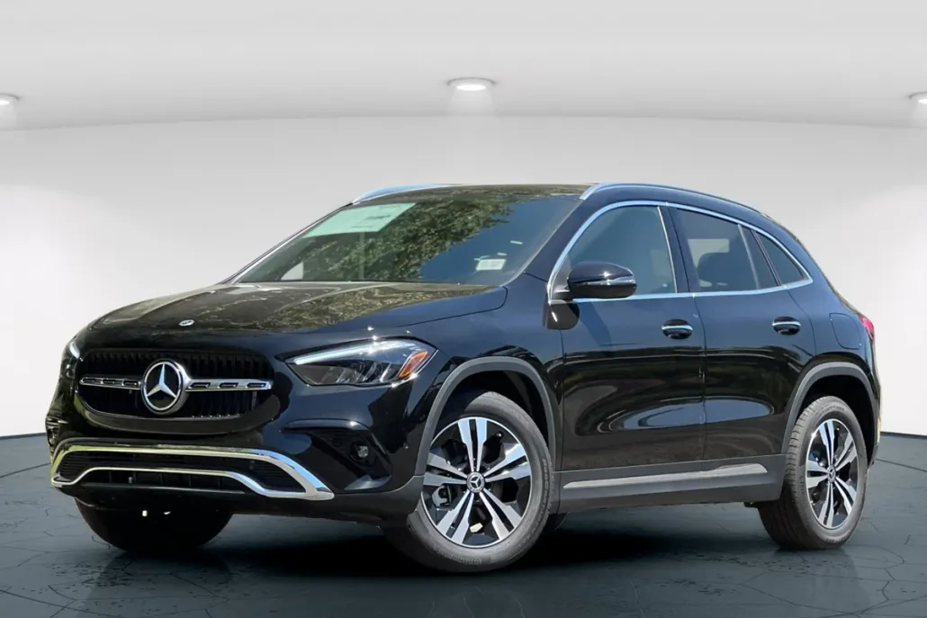 2026 Mercedes Benz GLA 250 photo 1