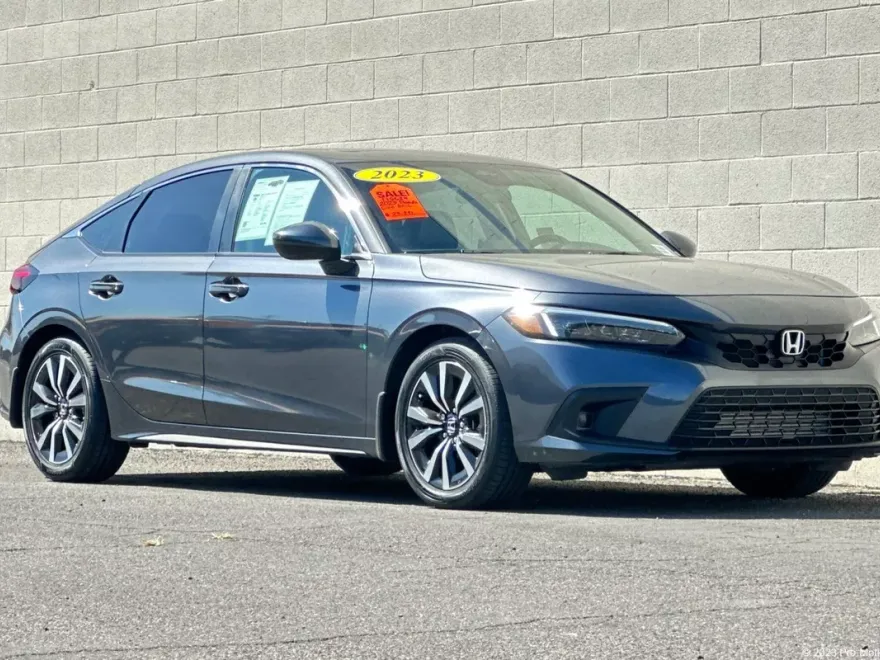 2023 Honda Civic Hatchback EX-L photo 1