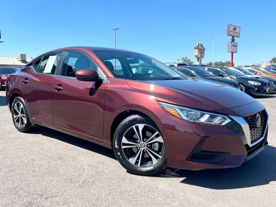 2022 Hyundai Elantra SEL photo 1