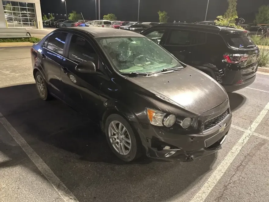 2014 Chevrolet Sonic LT photo 1