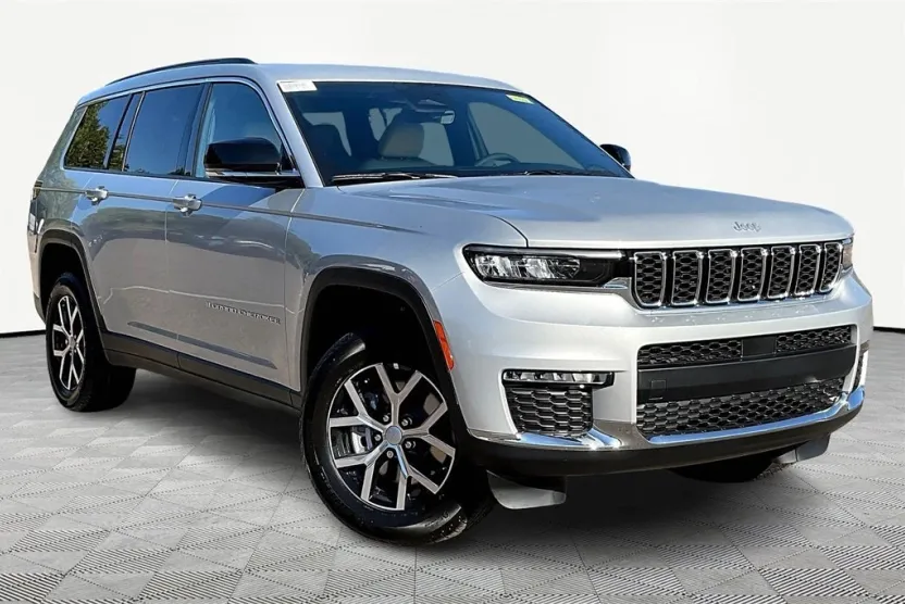 2025 Jeep Grand Cherokee Limited photo 1