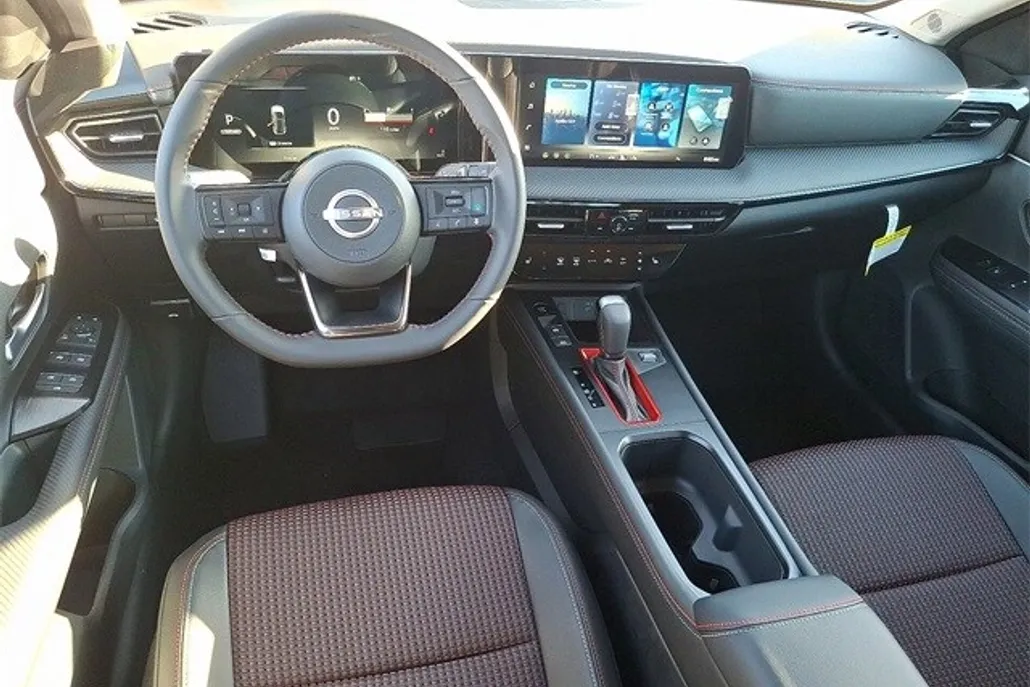 2026 Nissan Kicks SV photo 1