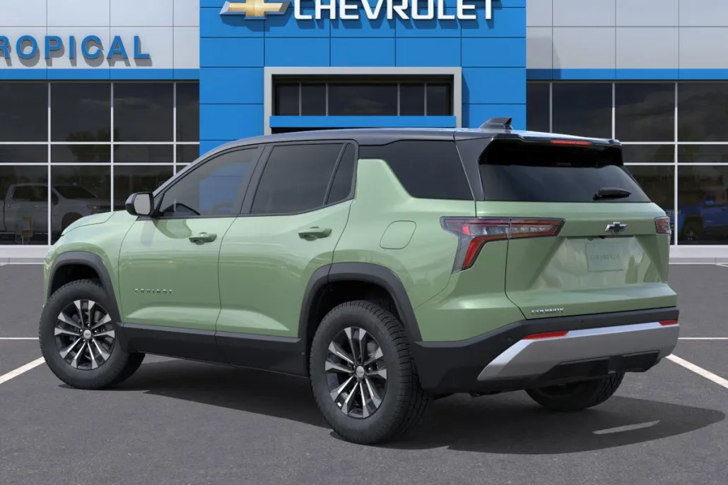 2026 Chevrolet Equinox LT photo 1
