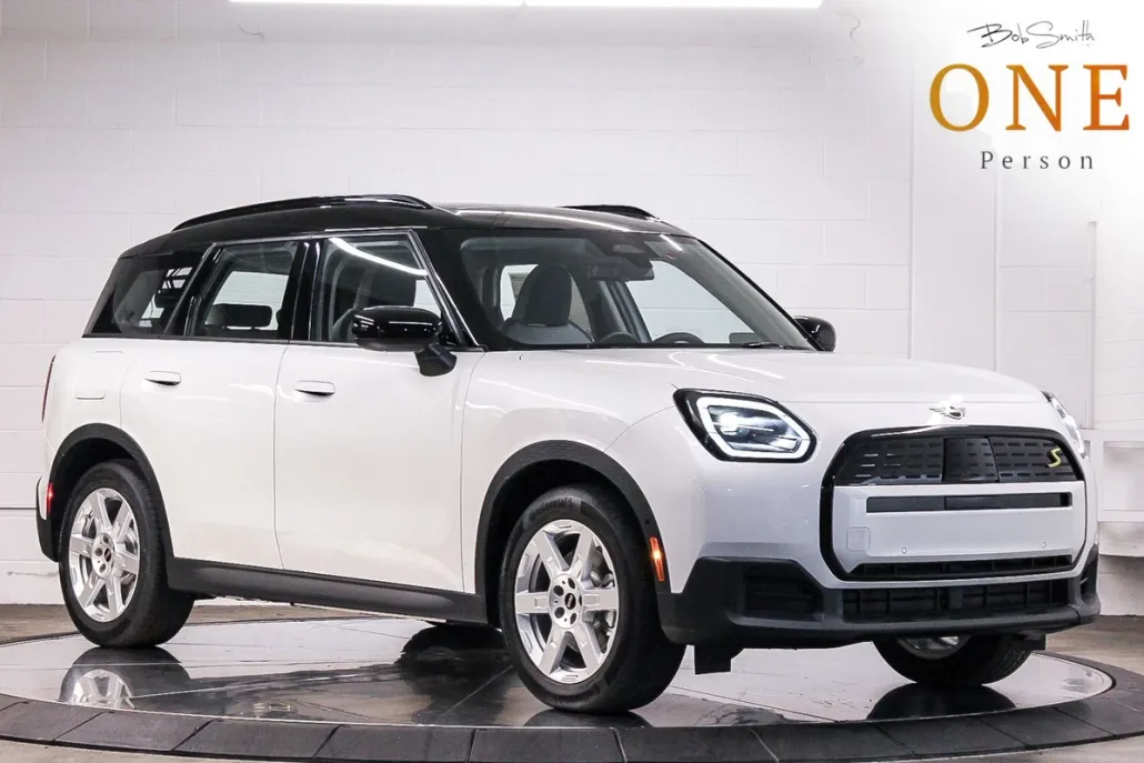 2025 Mini Countryman SE ALL4 photo 1