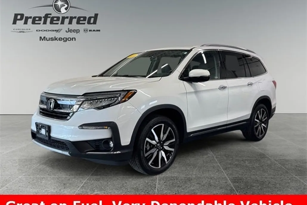 2022 Honda Pilot Touring photo 1