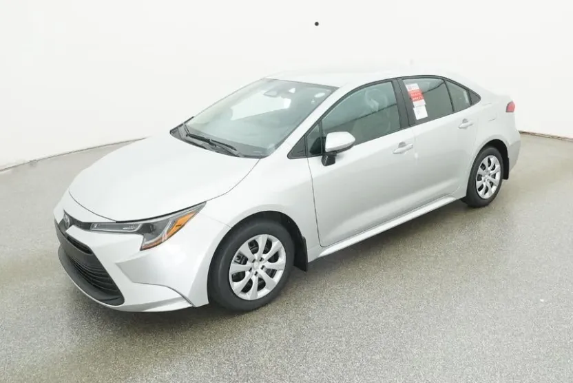 2026 Toyota Corolla LE photo 1