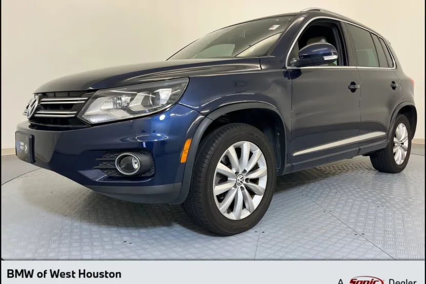 2014 Volkswagen Tiguan R-Line photo 1