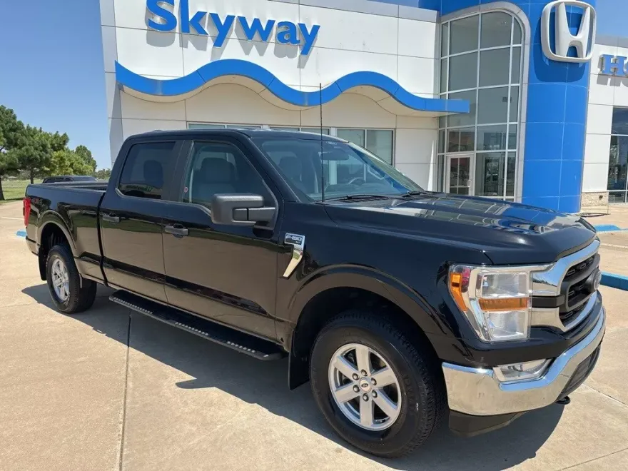 2022 Ford F-150 XLT photo 1