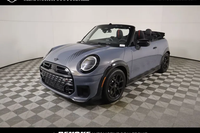 2026 Mini Cooper Convertible Iconic photo 1