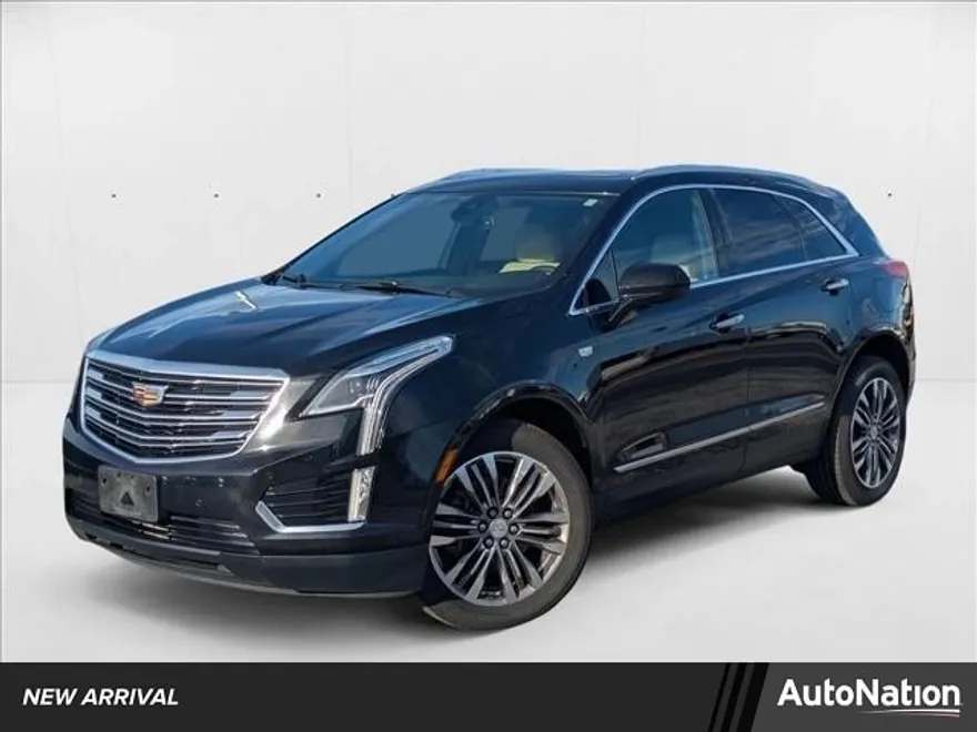 2017 Cadillac XT5 Premium Luxury photo 1