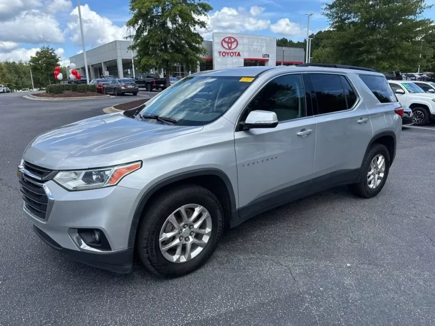 2019 Chevrolet Traverse Cloth 1LT photo 1