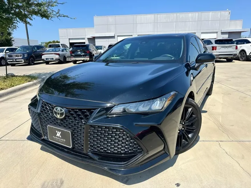 2021 Toyota Avalon XSE photo 1