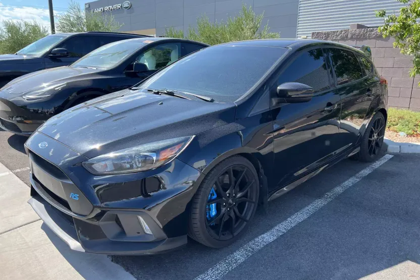2017 Ford Focus RS photo 1