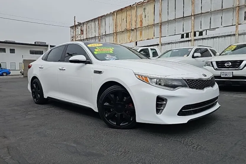 2016 Kia Optima SX Turbo photo 1