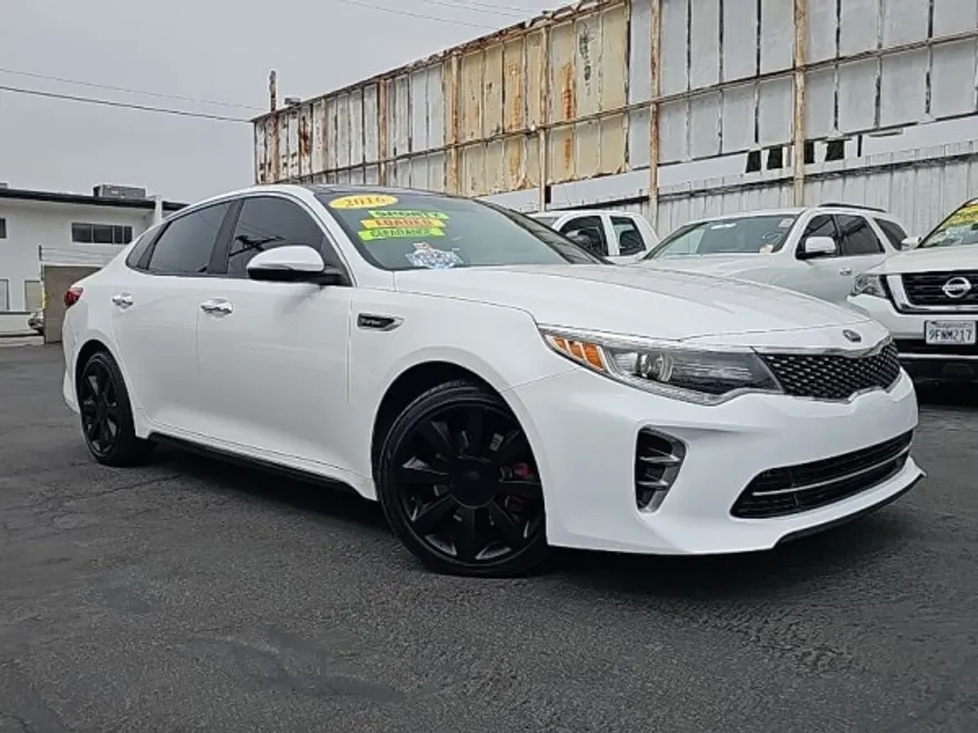2016 Kia Optima SX Turbo photo 1