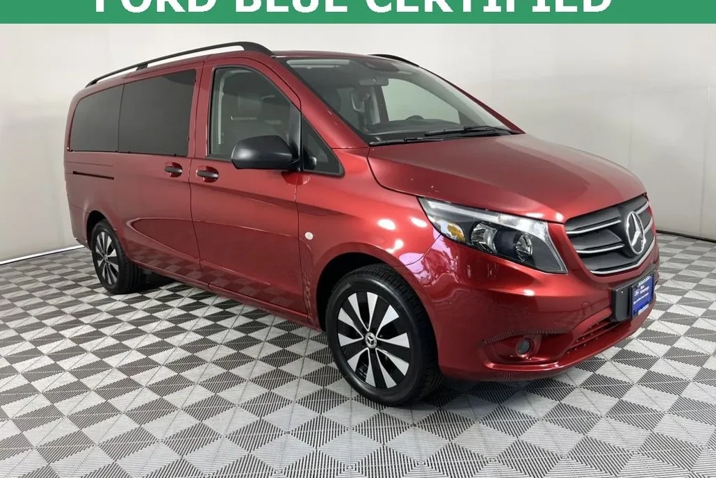 2023 Mercedes Benz Metris Passenger Van photo 1