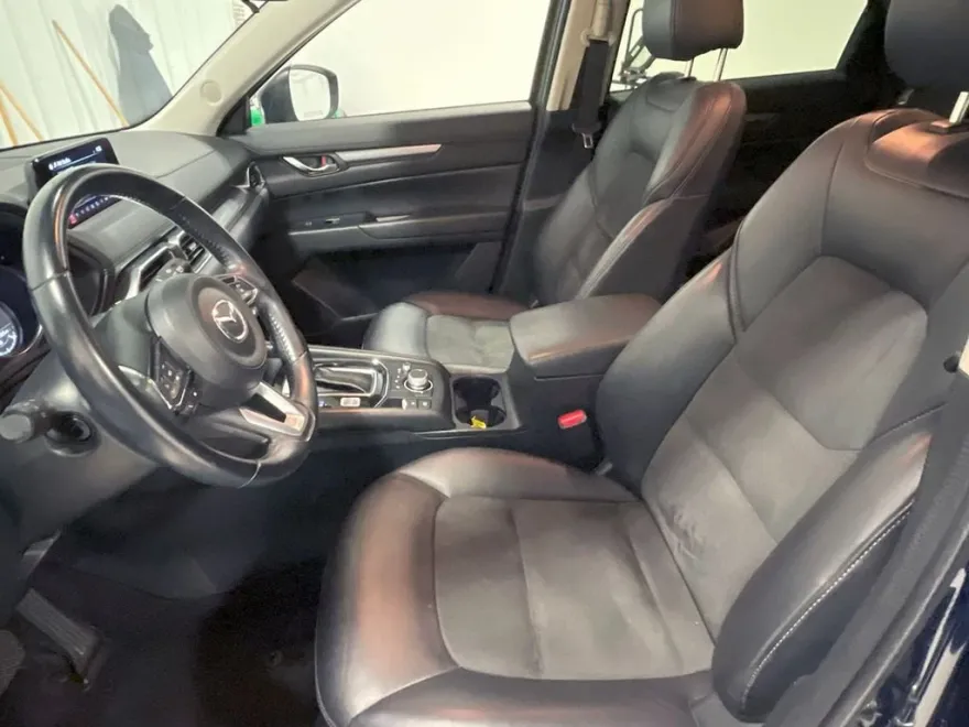 2020 Mazda CX-5 Touring photo 1