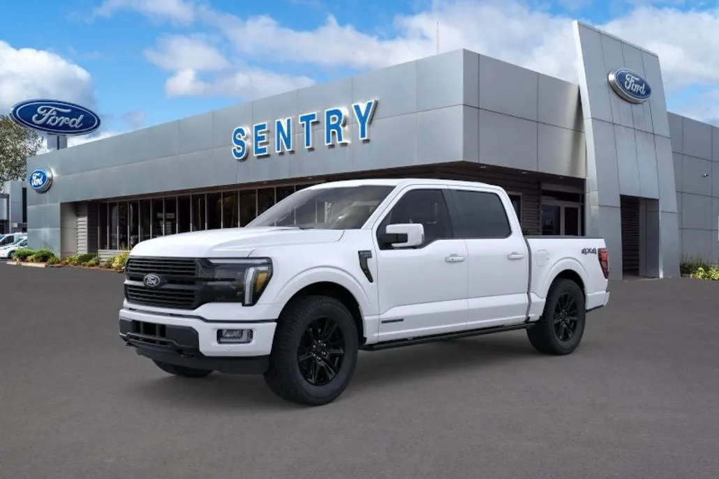 2025 Ford F-150 Platinum photo 1