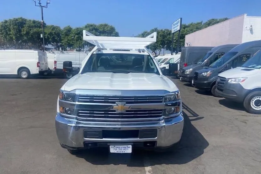 2018 Chevrolet Silverado 3500HD Work Truck photo 1