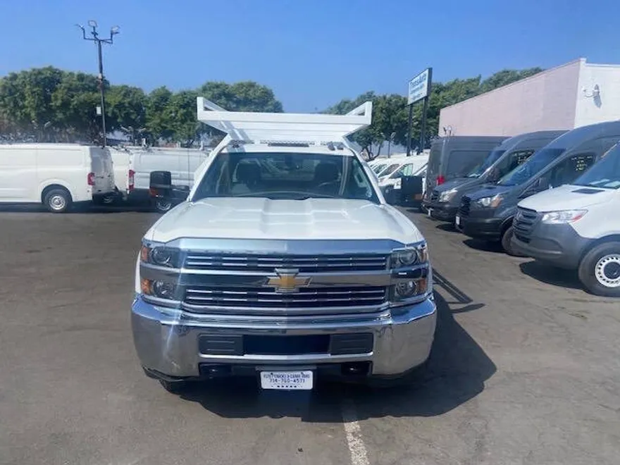 2018 Chevrolet Silverado 3500HD Work Truck photo 1