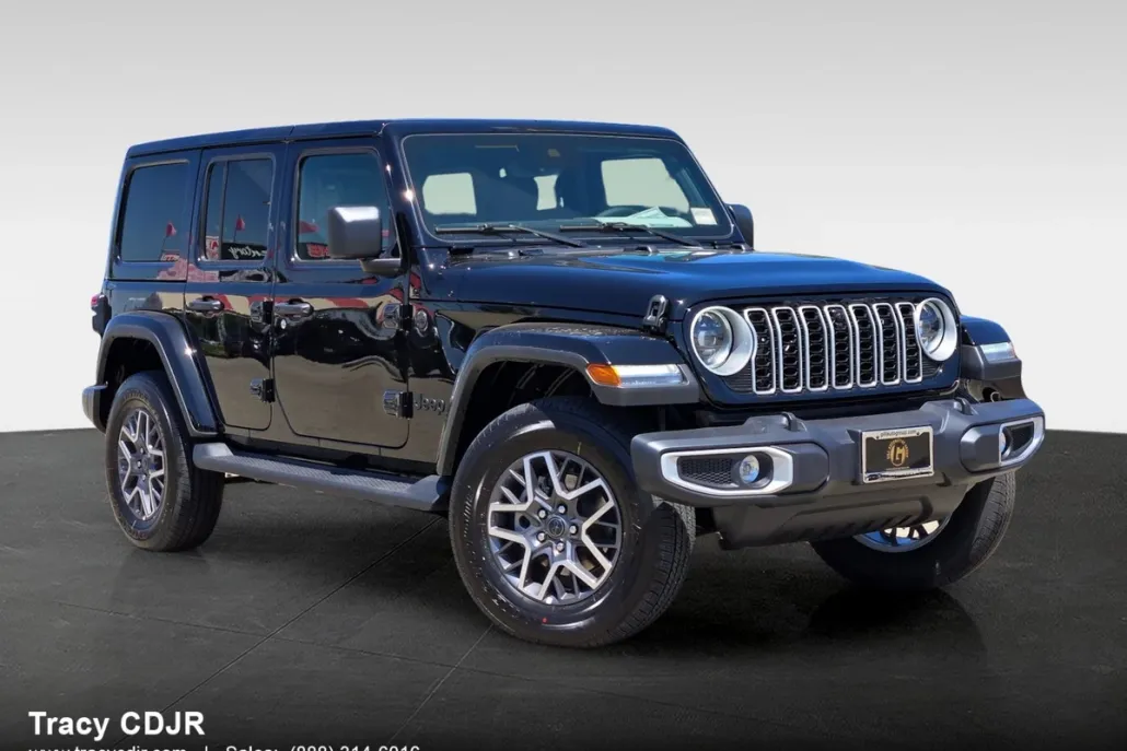 2025 Jeep Wrangler Sahara photo 1