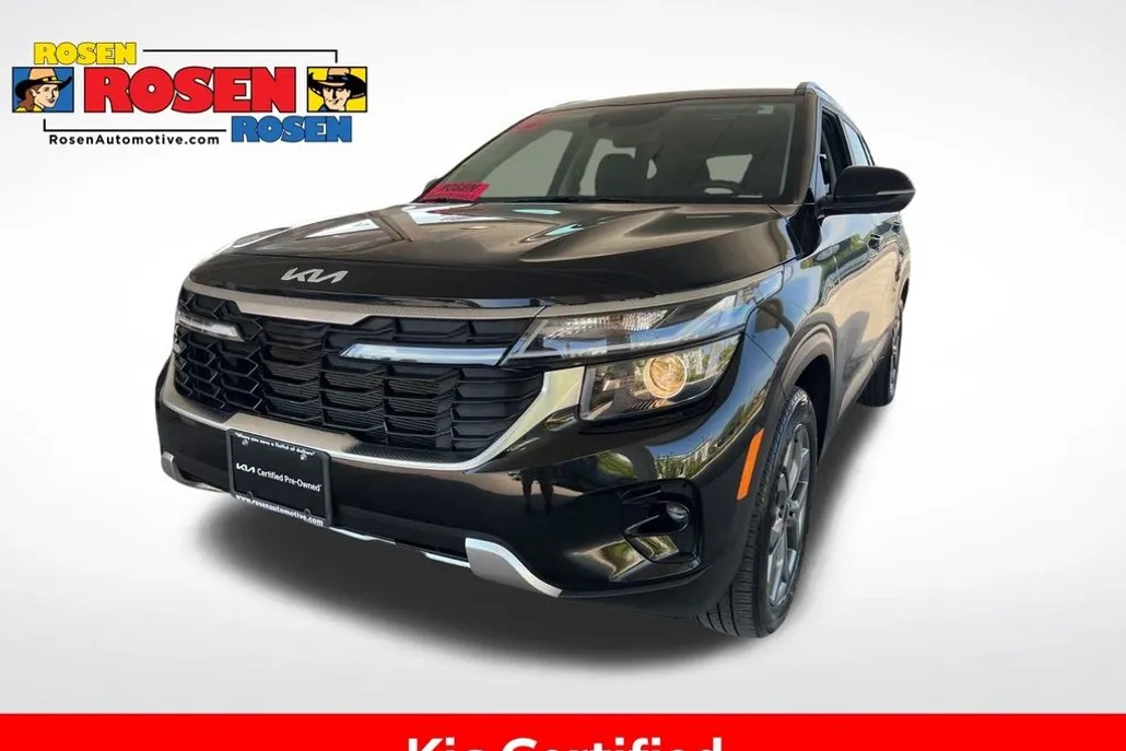 2024 Kia Seltos S photo 1