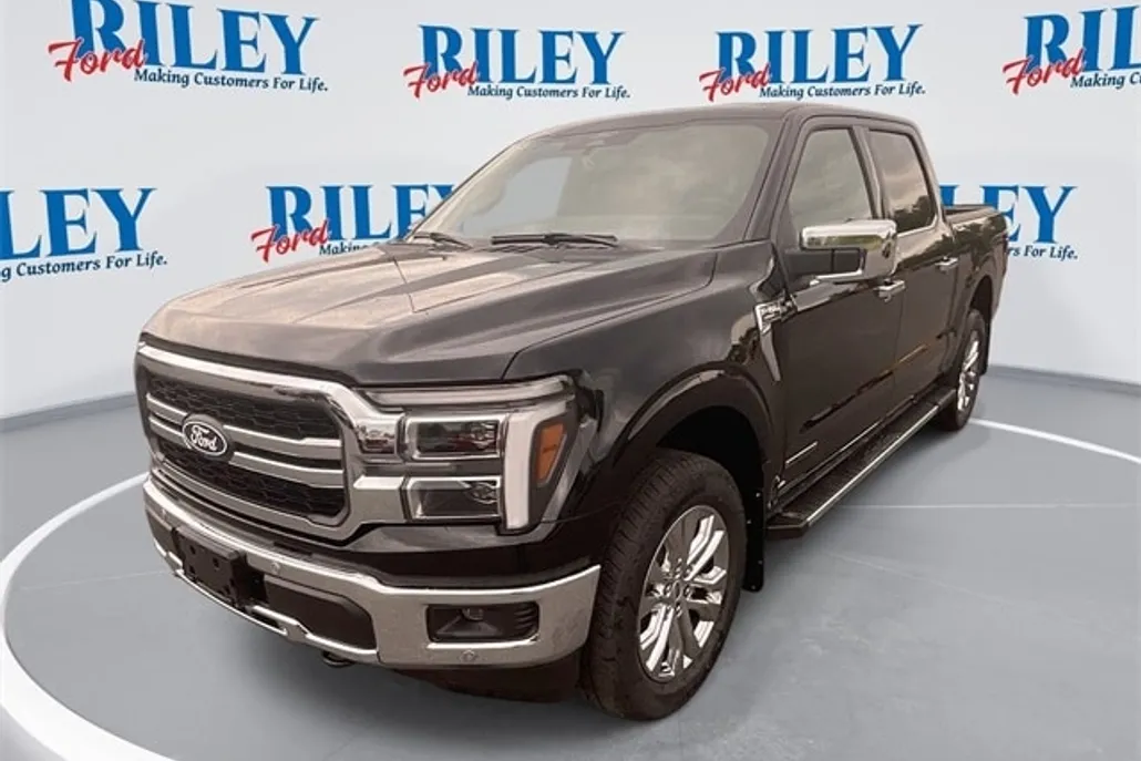 2025 Ford F-150 Lariat photo 1