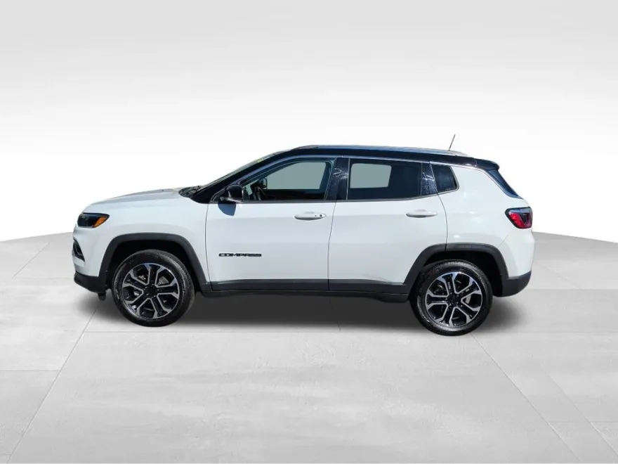 2022 Jeep Compass Limited photo 1