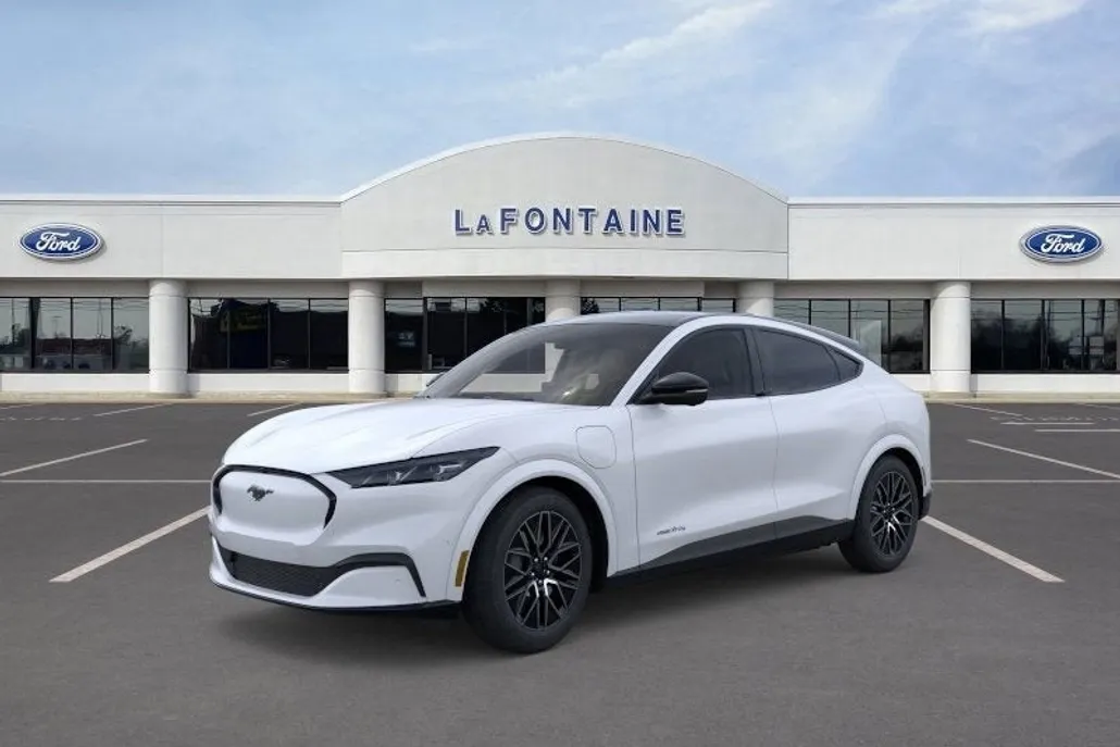 2025 Ford Mustang Mach-E Premium photo 1