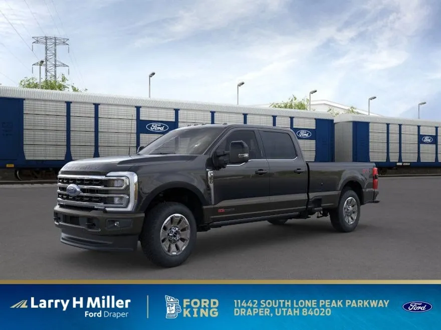 2025 Ford F-350 King Ranch photo 1