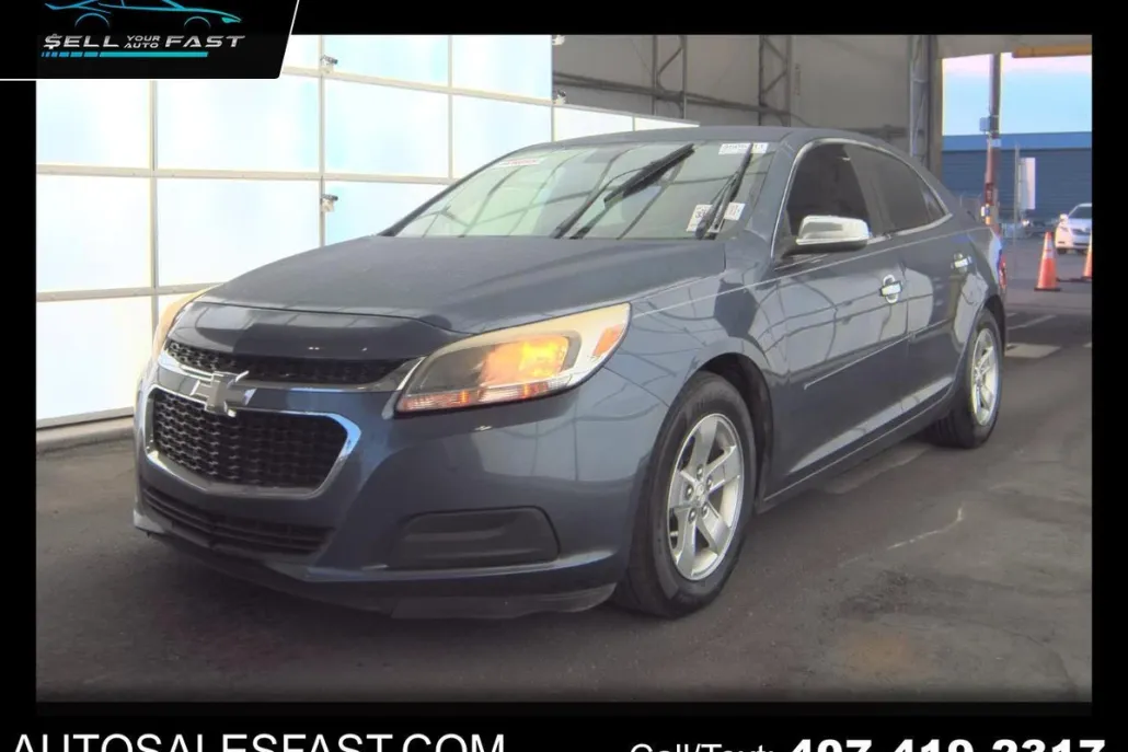 2015 Chevrolet Malibu LS photo 1